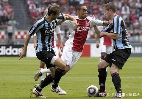 迅速从后场 迅速从后场